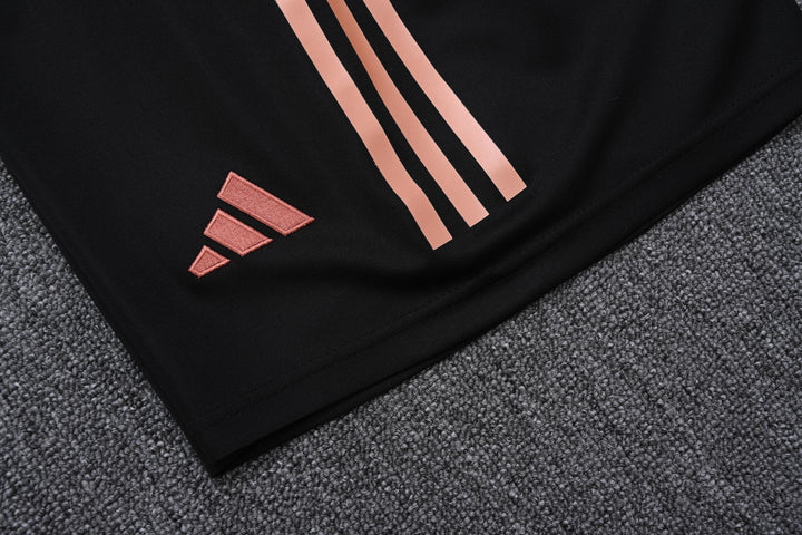 Bayern Munich 2025/26 Training Kit - Salmon