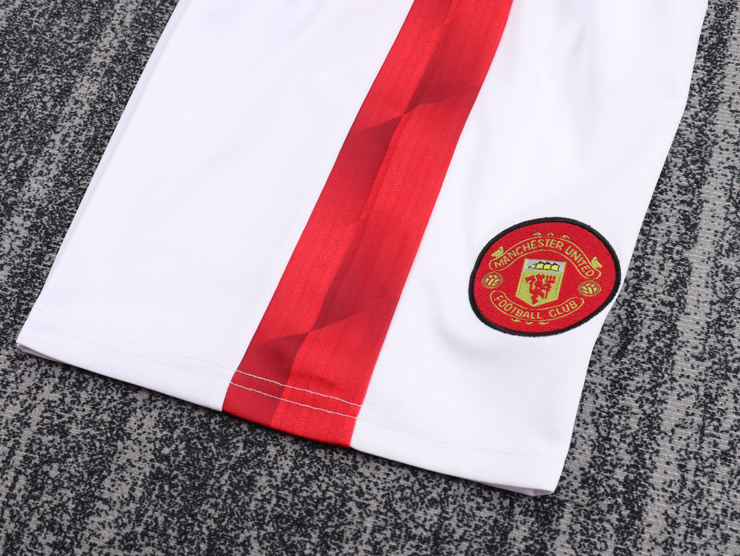 Manchester United 96/97 Children's Home Retro Set