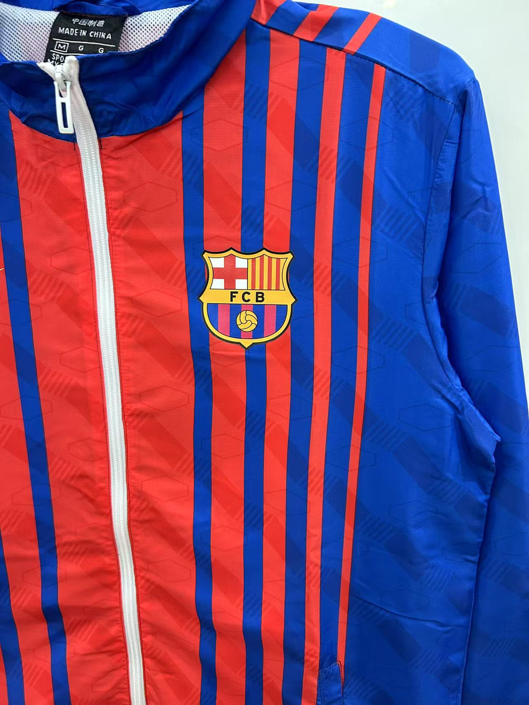 Barcelona Windbreaker Jacket - Blue/Red