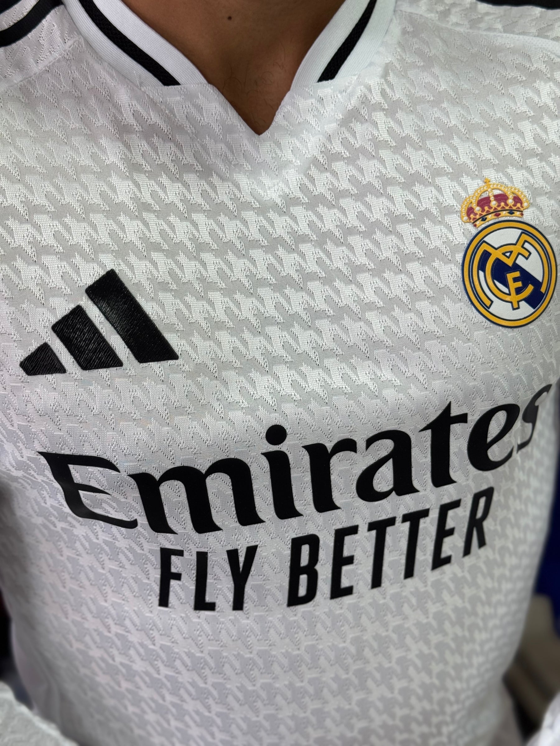 Real Madrid 2024/25 Shirt Player Version - Long Sleeve (+Patches)