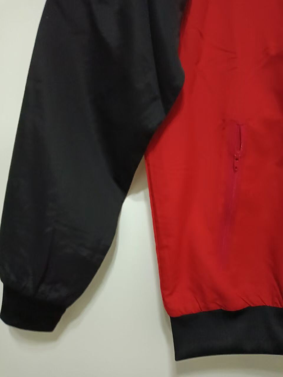 Liverpool Windbreaker Jacket - Red