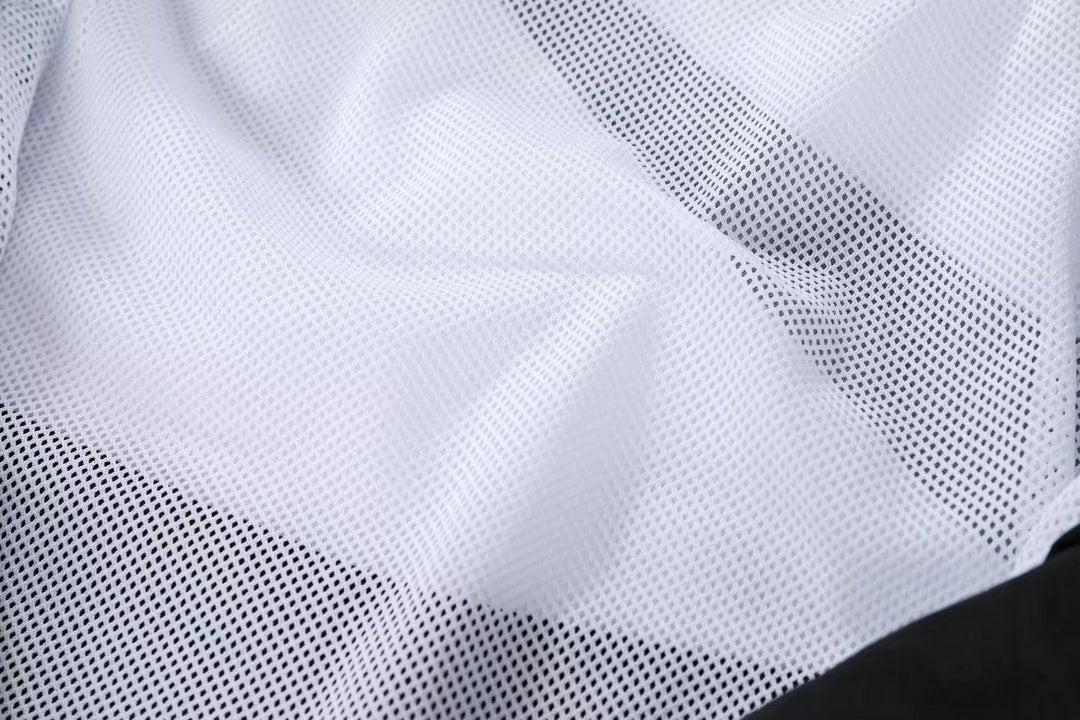 Nike Windbreaker Jacket - White/Black