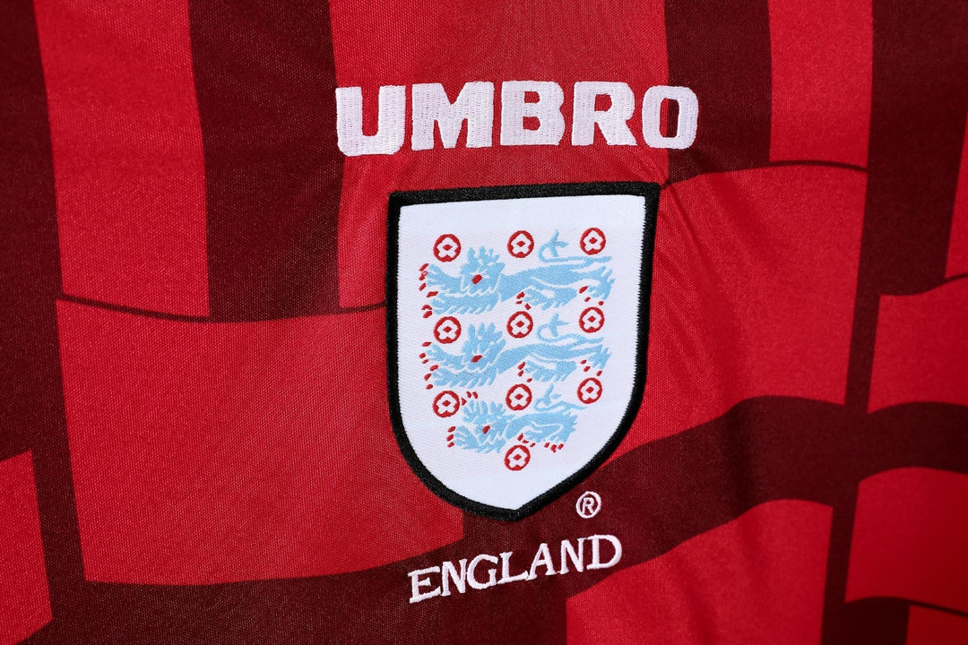 England 1998 Away Retro Shirt
