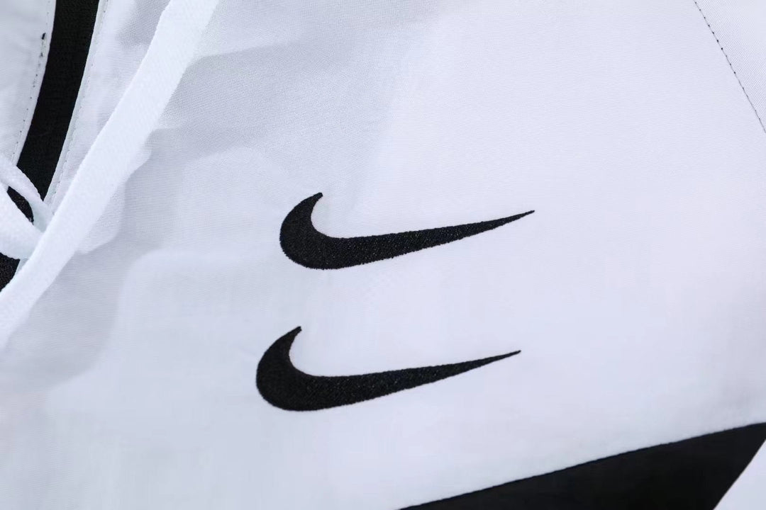Nike Windbreaker Jacket - White/Black