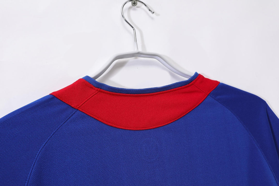 Manchester United 05/06 Away Retro Shirt