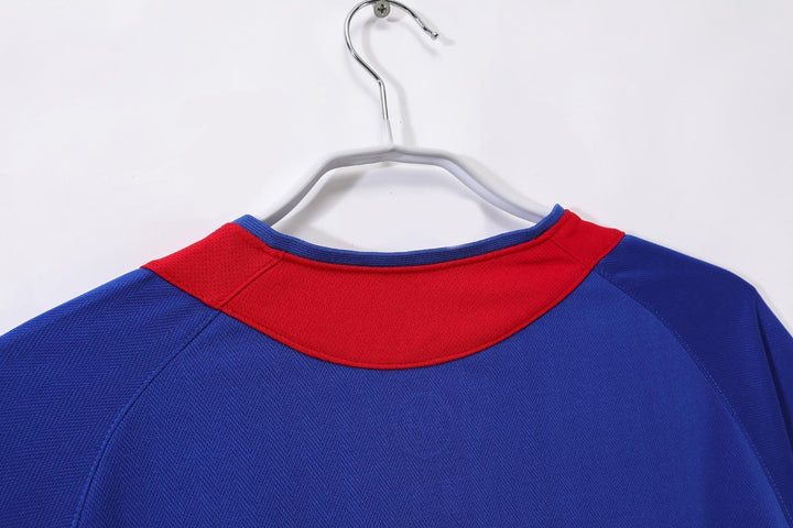 Manchester United 05/06 Away Retro Shirt