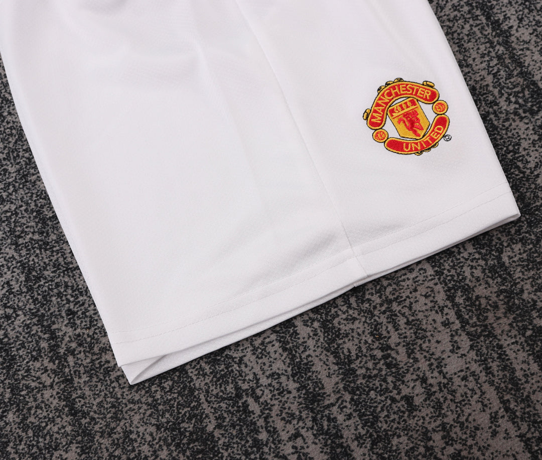 Manchester United 05/06 Children's Home Retro Set