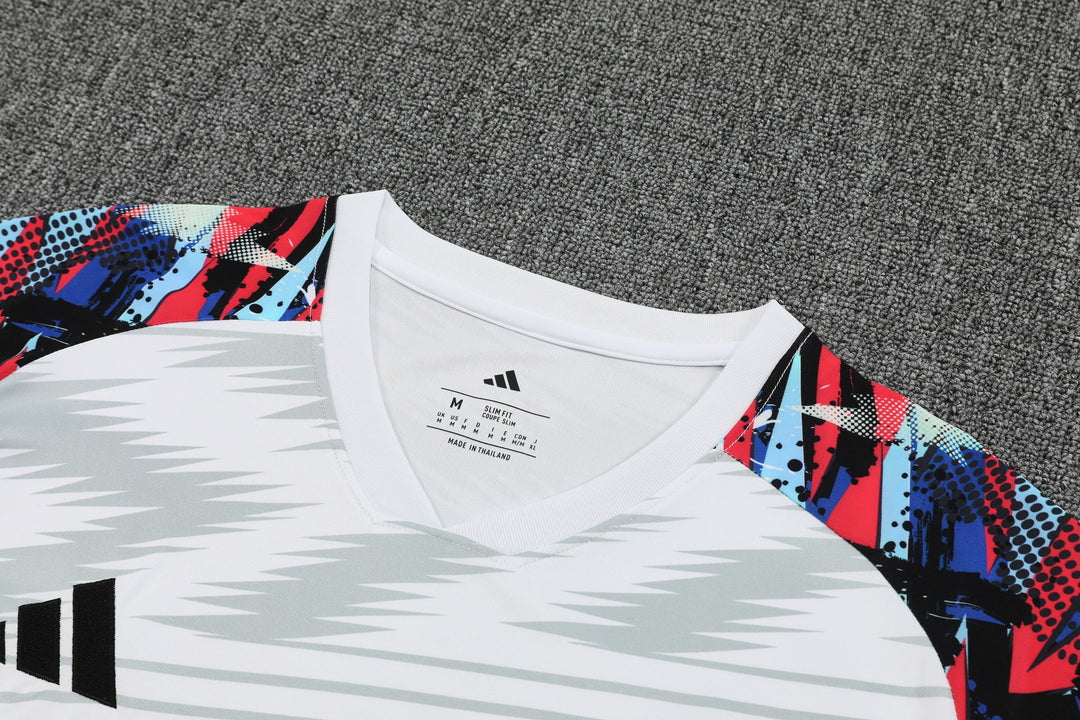 Real Madrid 2025/26 Training Kit - White
