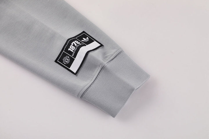 Manchester United 2025/26 Jacket Cap - Grey