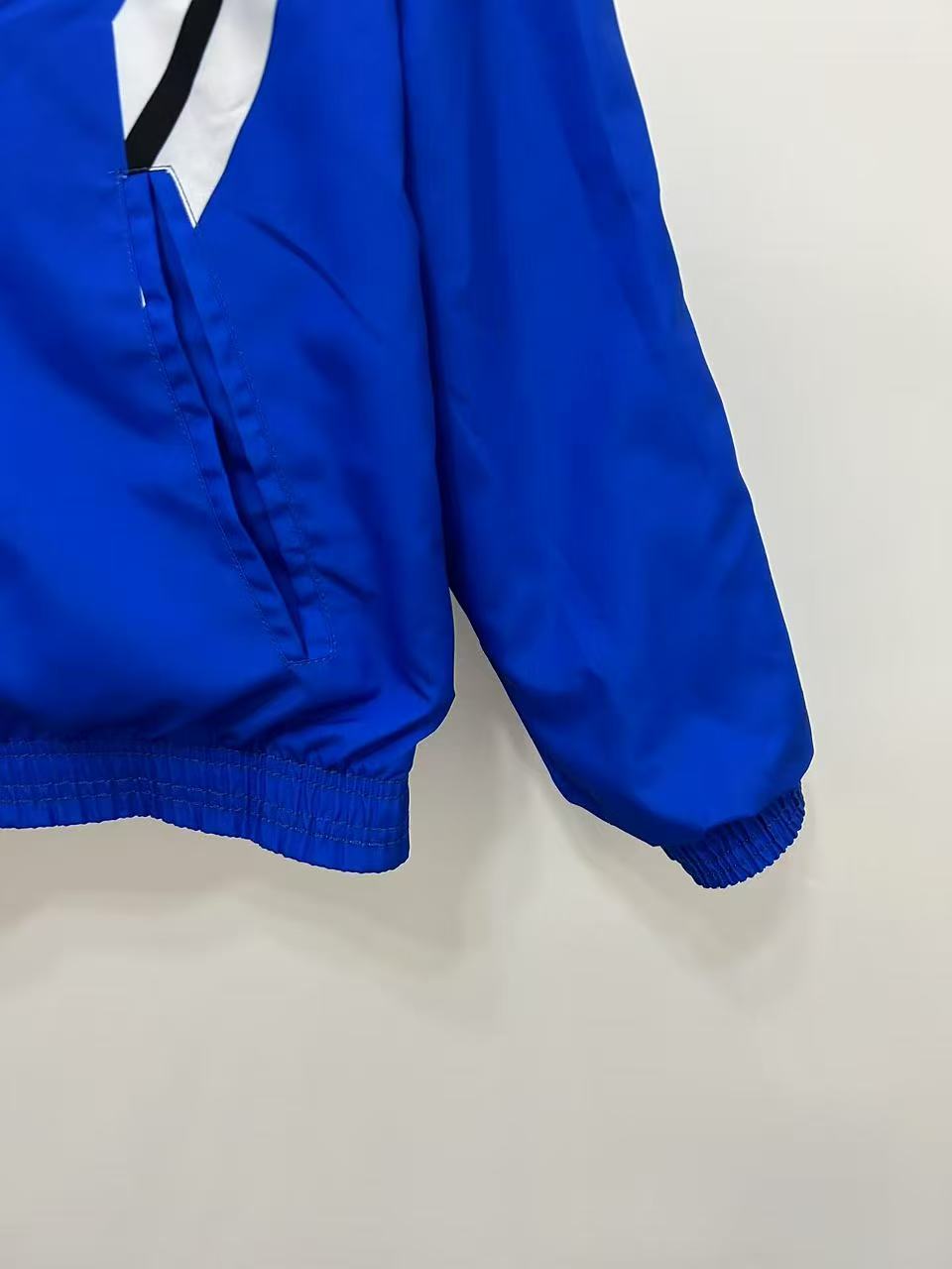Manchester United 1996/97 Reversible Windbreaker Jacket - Blue/Gray