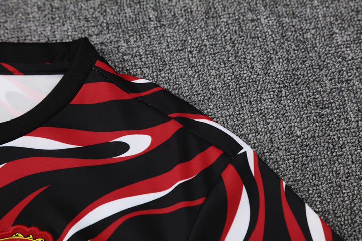 Manchester United 2025/26 Training Kit - Red