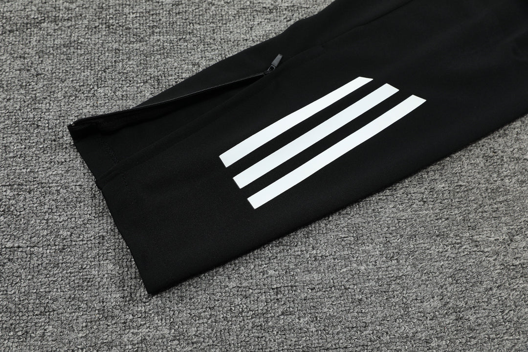 Manchester United 2024/25 Pants - Black/White