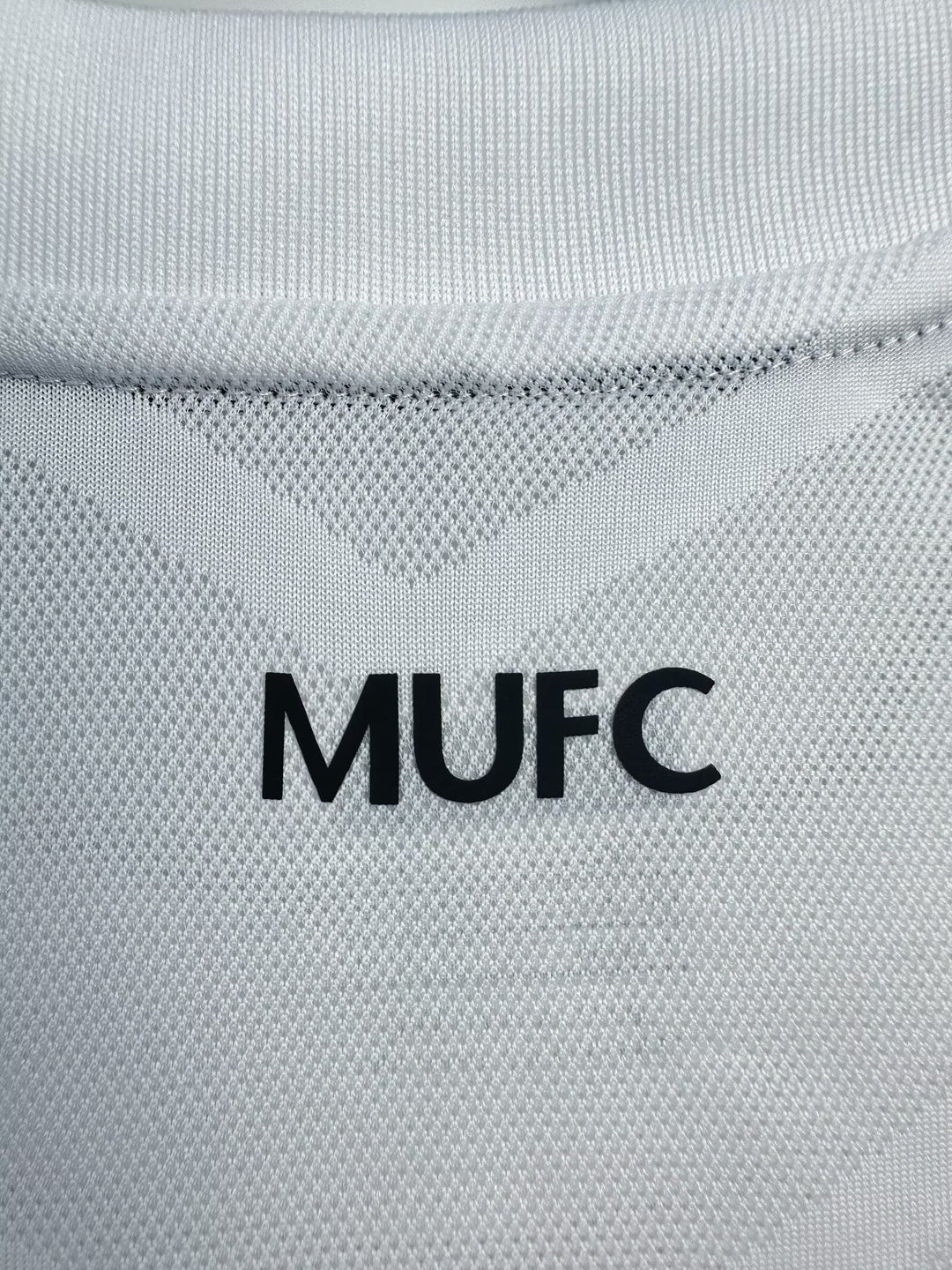 Manchester United 2010/11 Away Retro Shirt - Long Sleeve