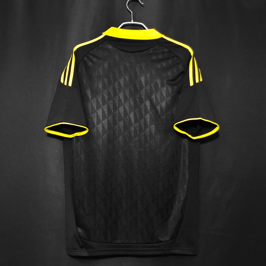 Liverpool 10/11 Third Retro Shirt