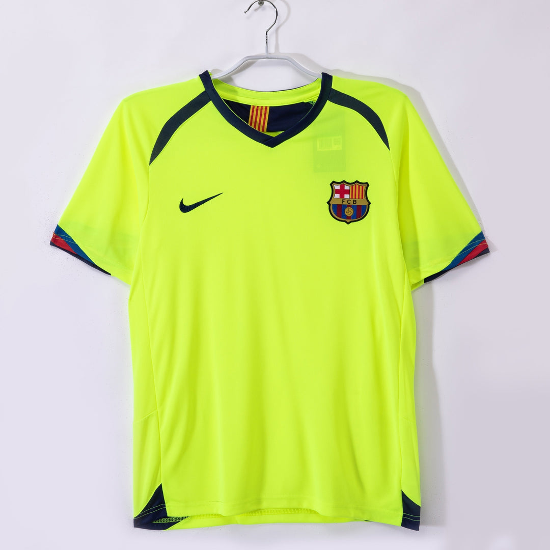 Barcelona 05/06 Away Retro Shirt