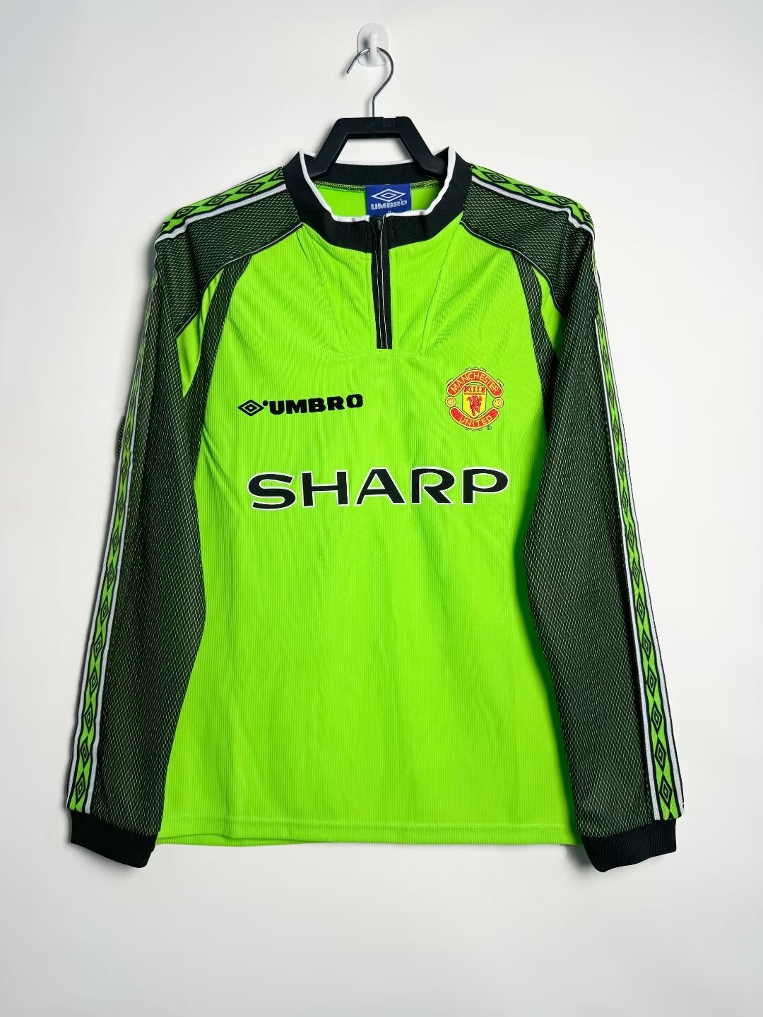 Manchester United 98/99 Goalkepper Retro Shirt - Long Sleeve