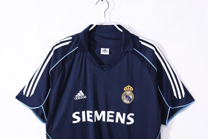 Real Madrid 05/06 Away Retro Shirt