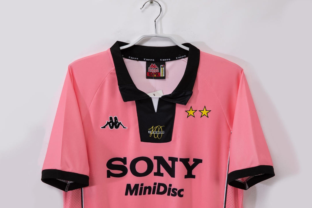 Juventus 97/98 Home Retro Shirt