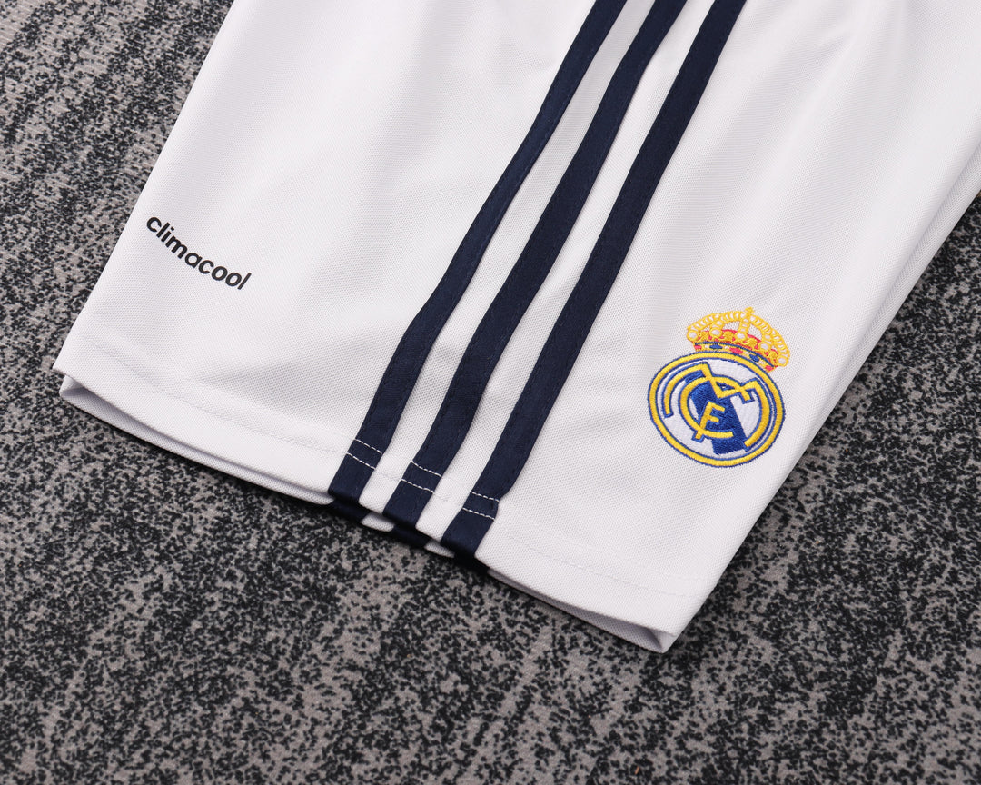 Real Madrid 16/17 Children's Home Retro Set
