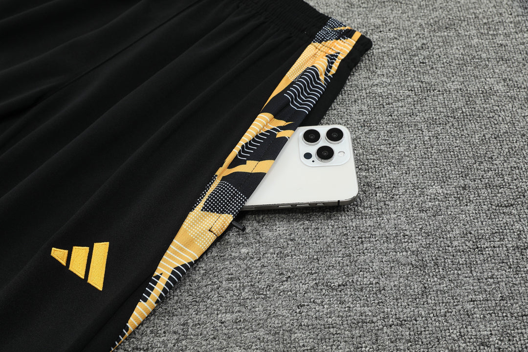 Real Madrid Set 2024/25 Cap - Black/Yellow