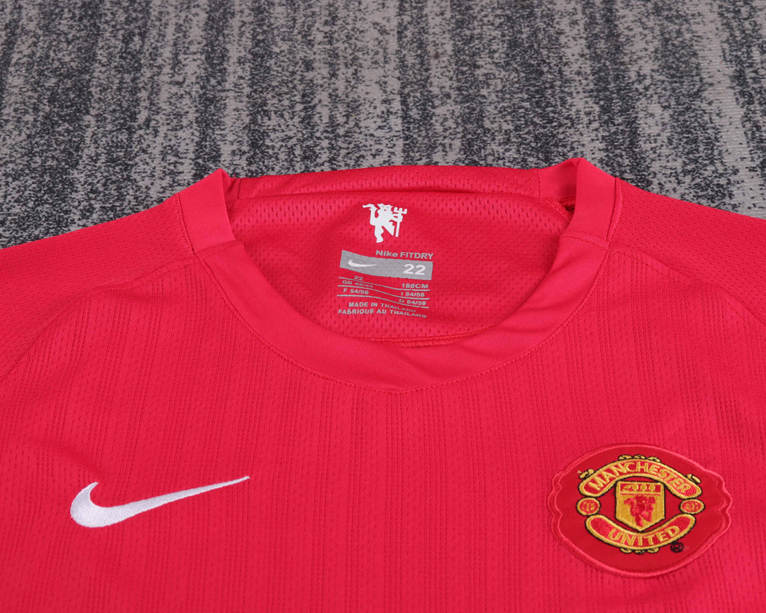 Manchester United 07/08 Children's Home Retro Set