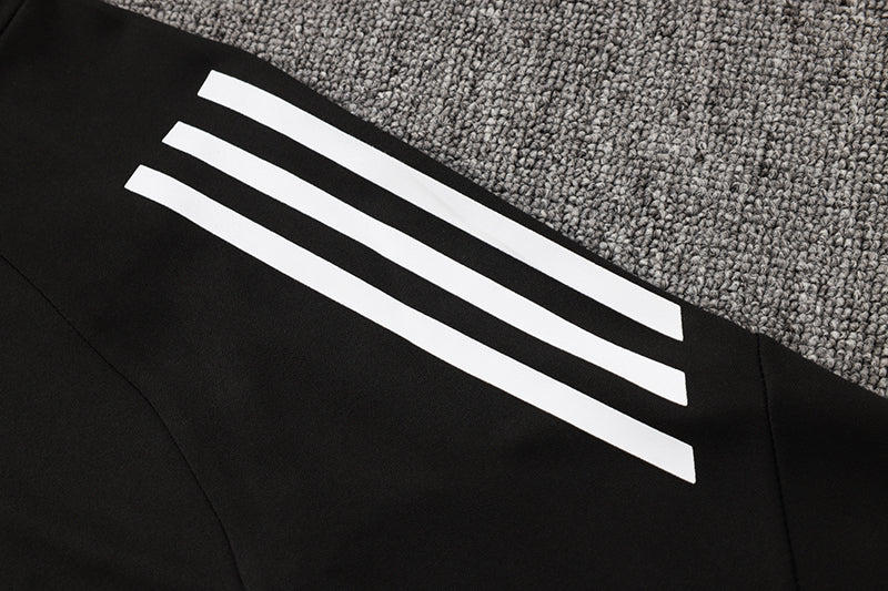 Real Madrid 2025/26 Training Jacket - Black