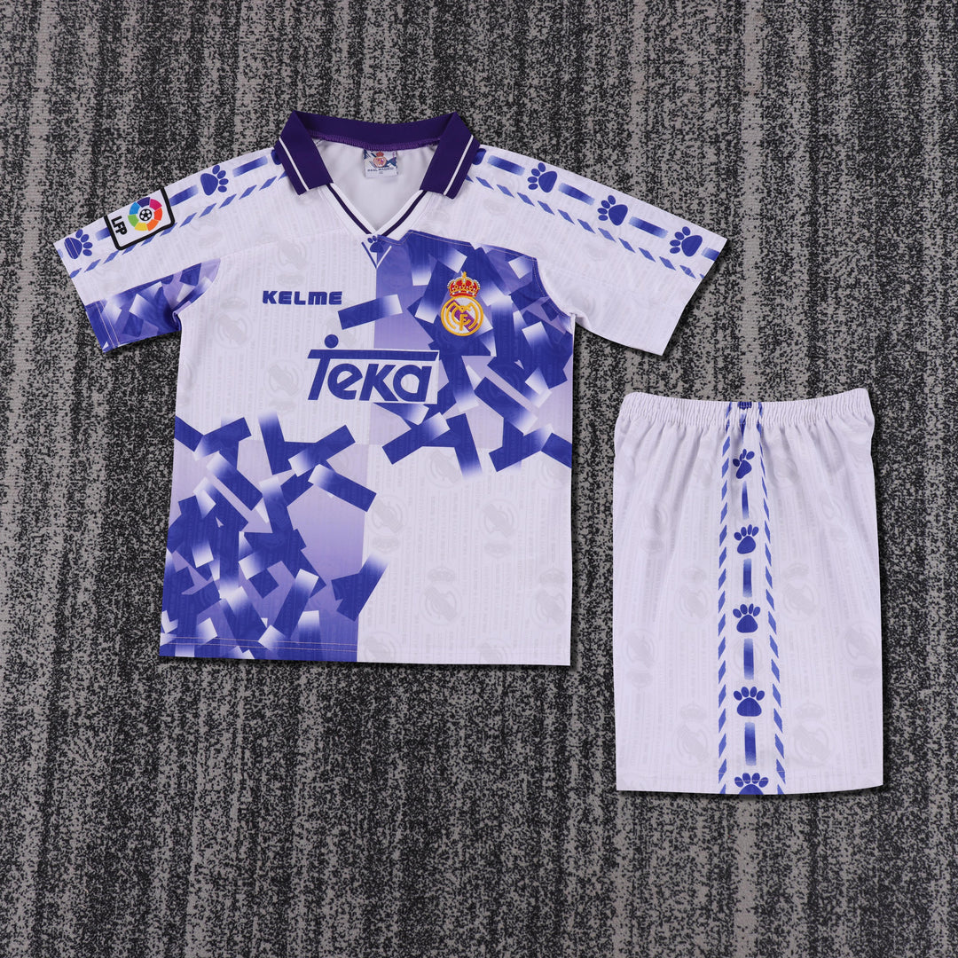 Real Madrid 96/97 Children's Third Retro Set (+Patches)