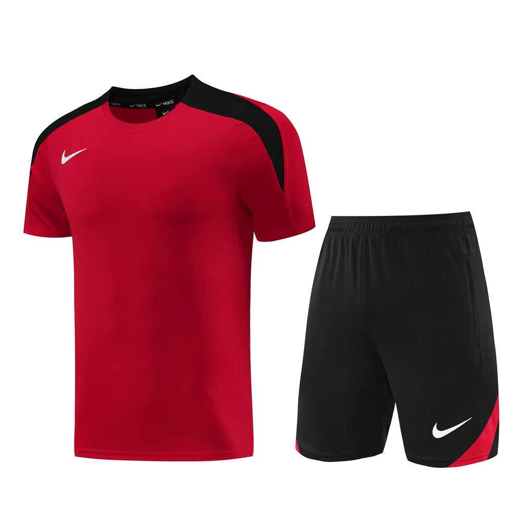 Nike Training Kit - Red/Black