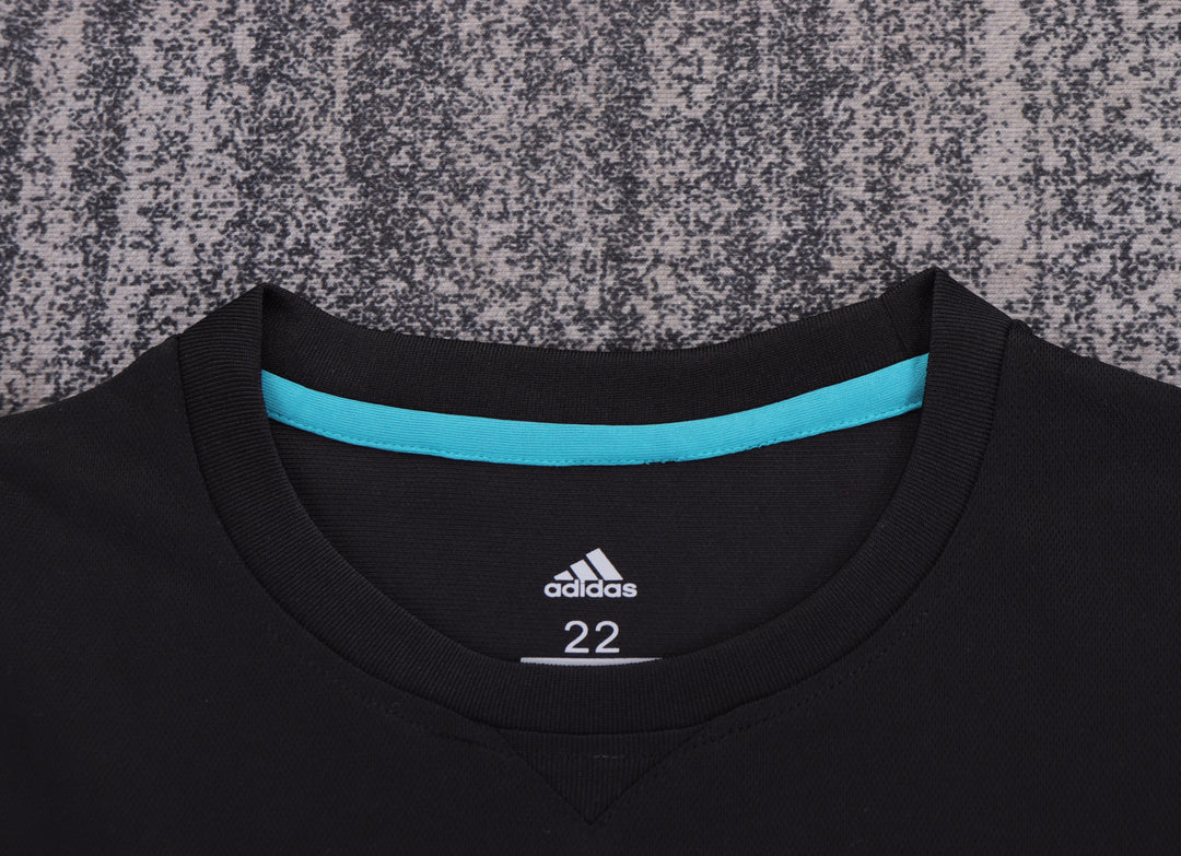 Real Madrid 17/18 Children's Away Retro Set