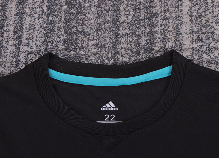 Real Madrid 17/18 Children's Away Retro Set