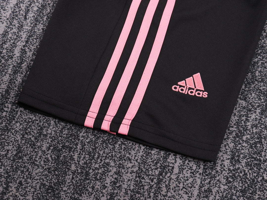 Juventus 15/16 Children's Away Retro Set