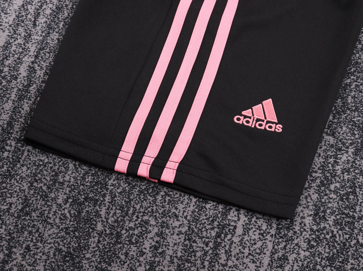 Juventus 15/16 Children's Away Retro Set