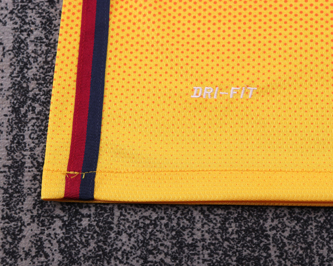 Barcelona 12/13 Children's Away Retro Set