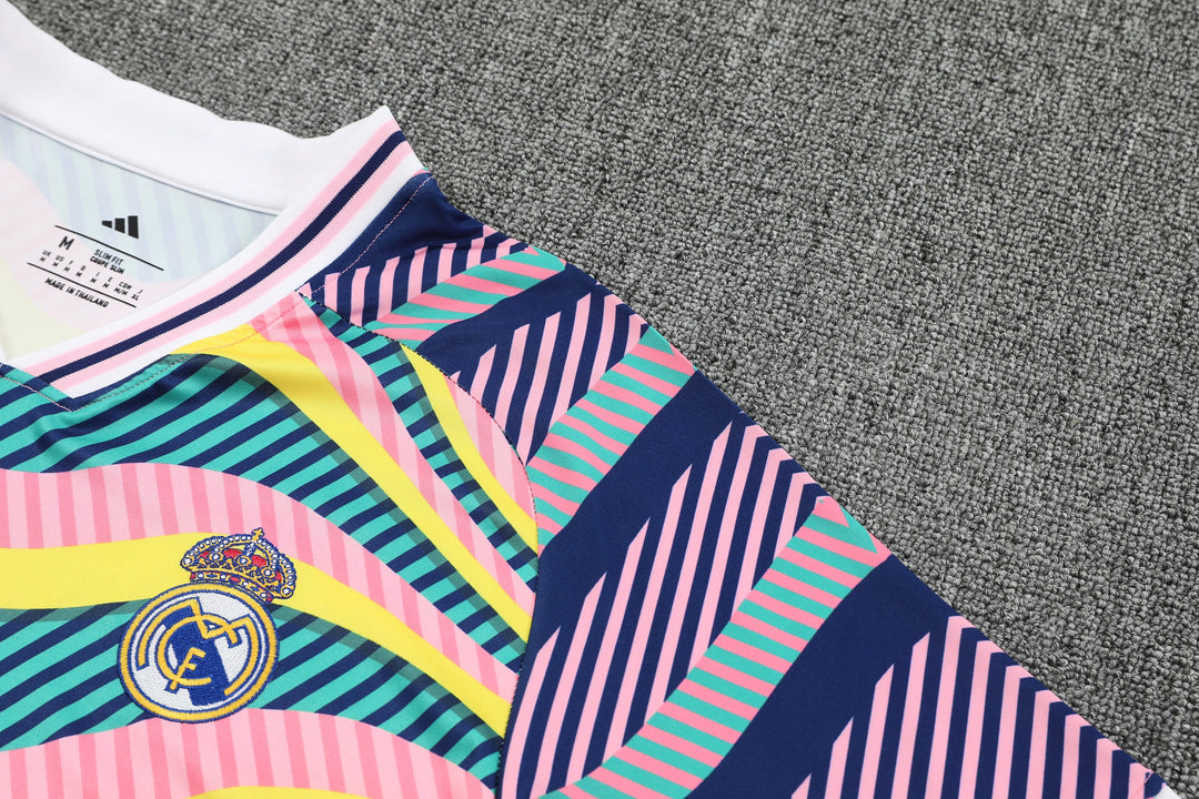 Real Madrid 2025/26 Training Kit - Pink/Green