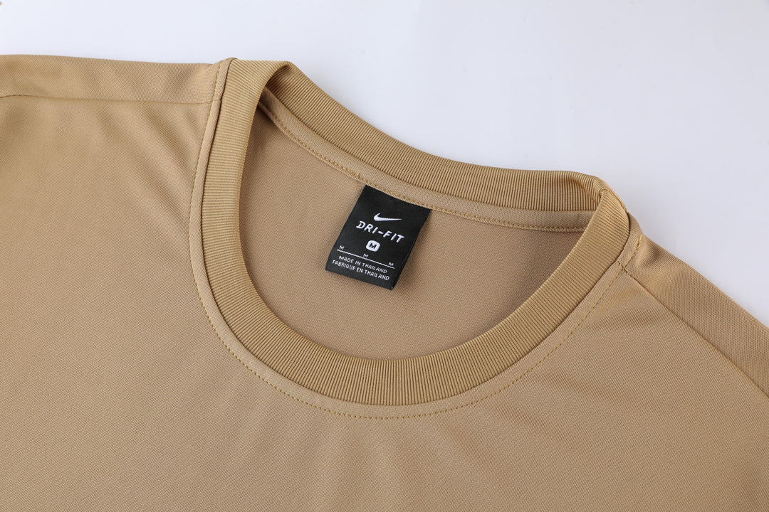 Nike Training Shirt - White/Beige