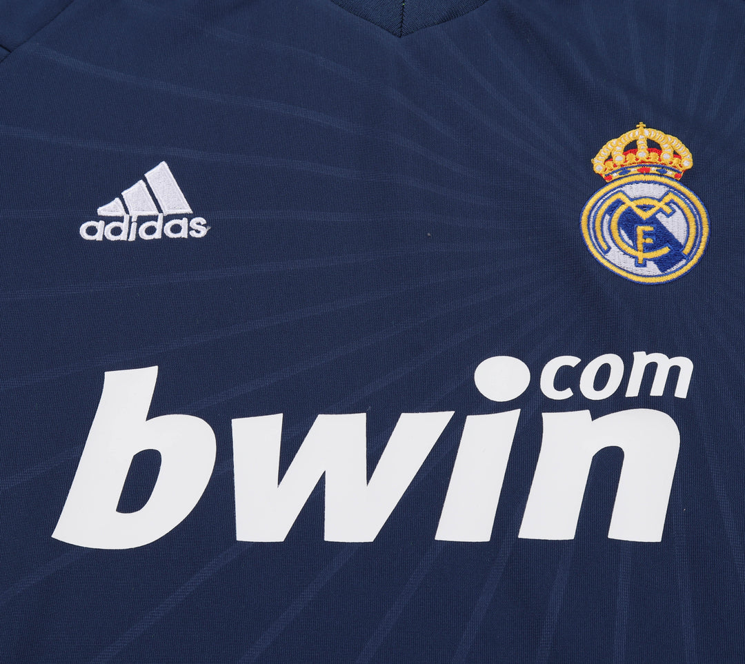 Real Madrid 10/11 Children's Away Retro Set