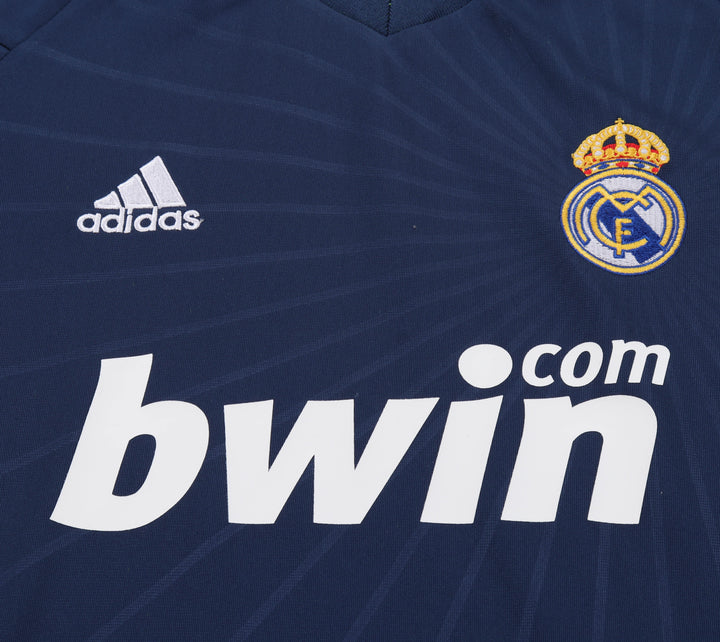 Real Madrid 10/11 Children's Away Retro Set