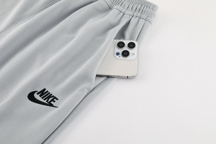 Nike Tech Fleece Set – Light Grey