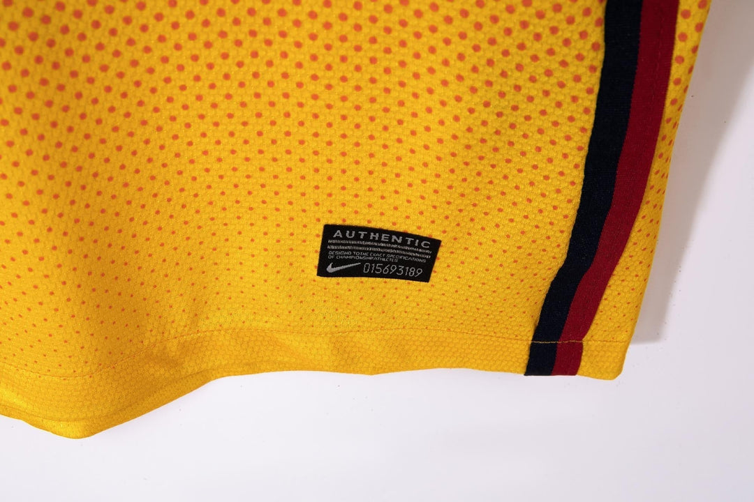 Barcelona 12/13 Away Retro Shirt