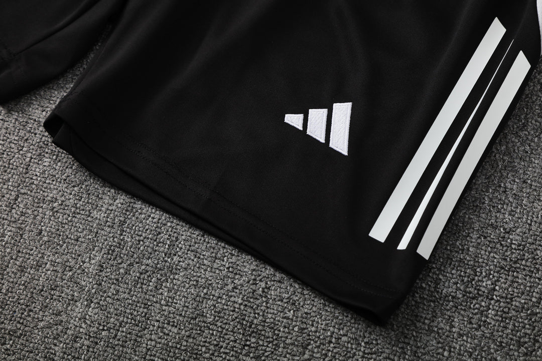 Real Madrid 2025/26 Training Kit - Off-White/Orange