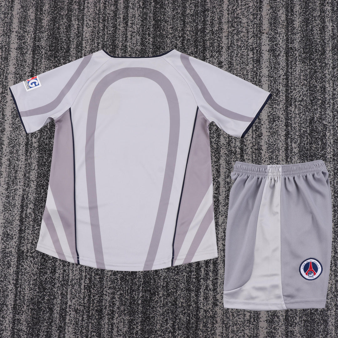 PSG 01/02 Children's Away Retro Set