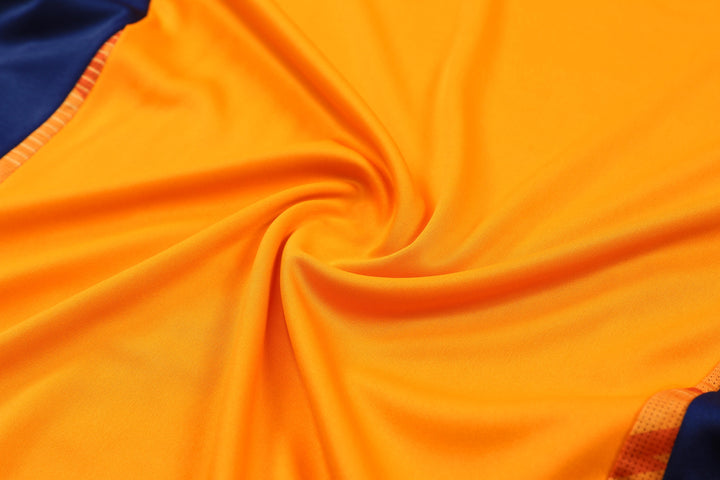 Juventus 2024/25 Training Shirt - Orange/Blue