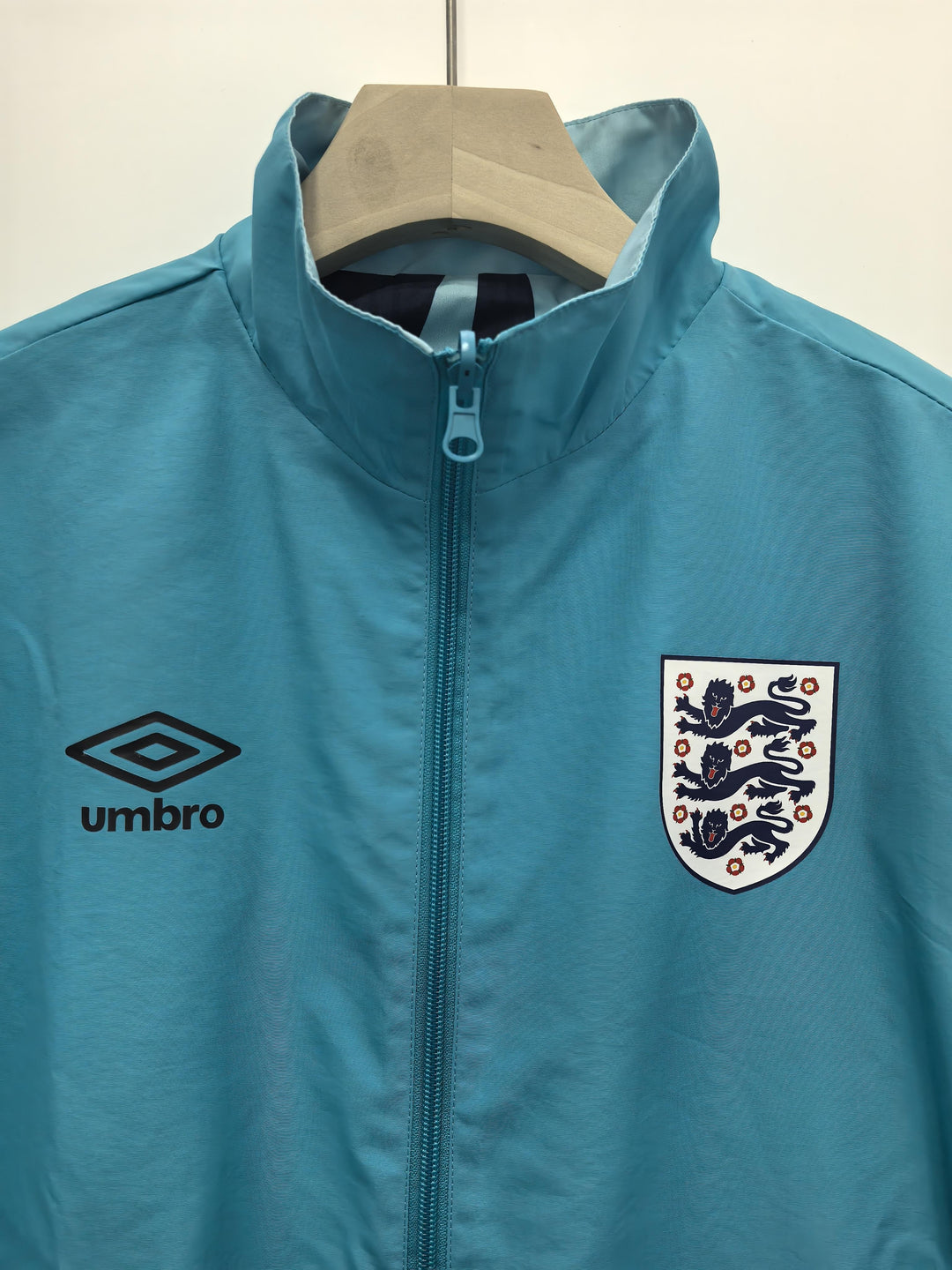 England Reversible Windbreaker Jacket - Turquoise/Light Blue