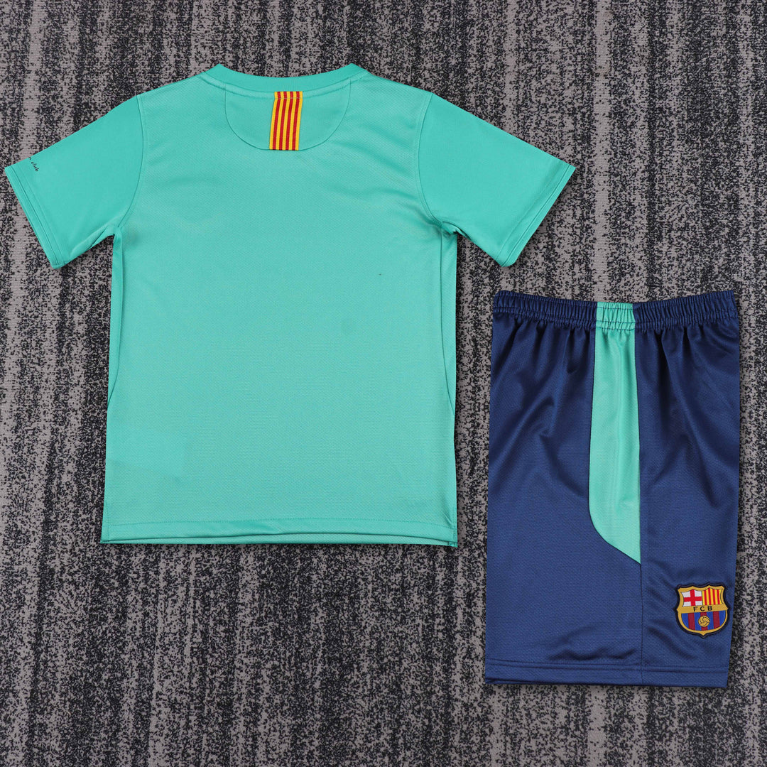 Barcelona 10/11 Children's Away Retro Set