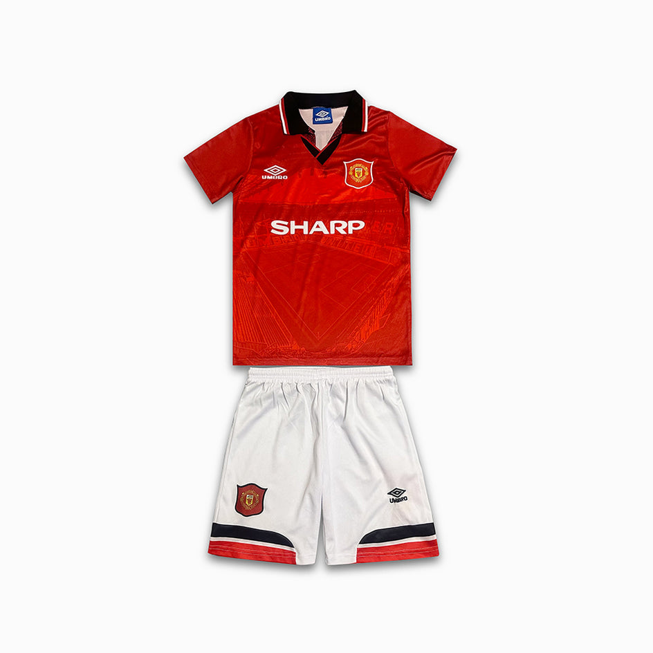 Manchester United 1994/96 Children's Retro Set