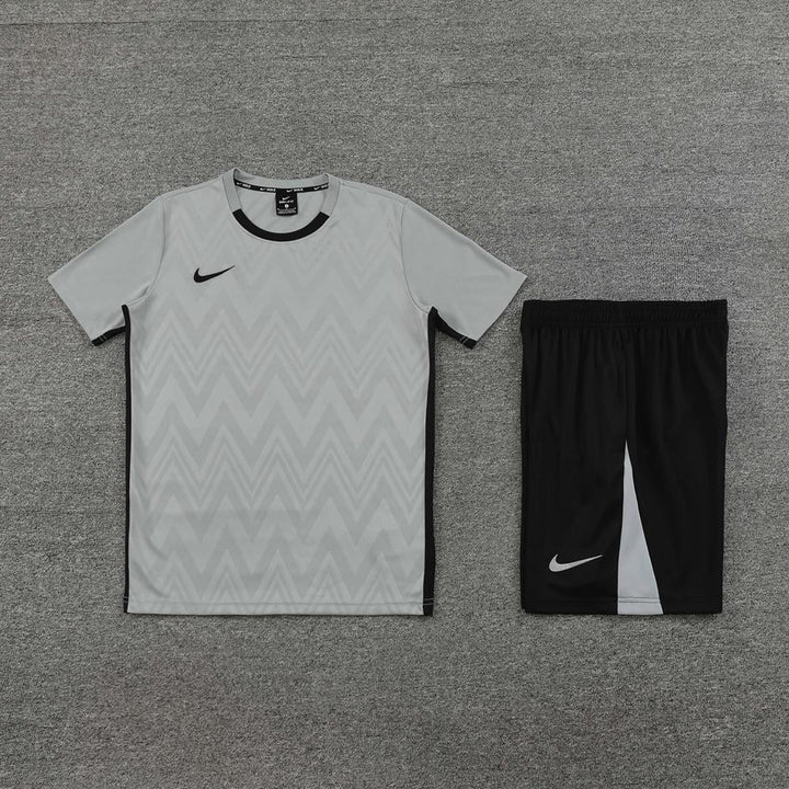 Nike Training Kit - Grey