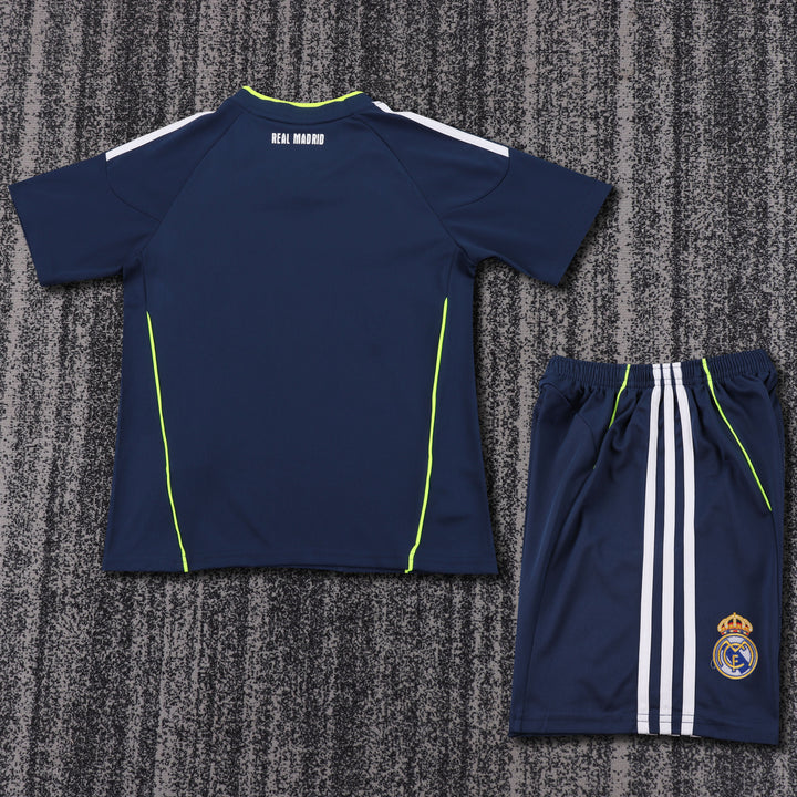Real Madrid 10/11 Children's Away Retro Set