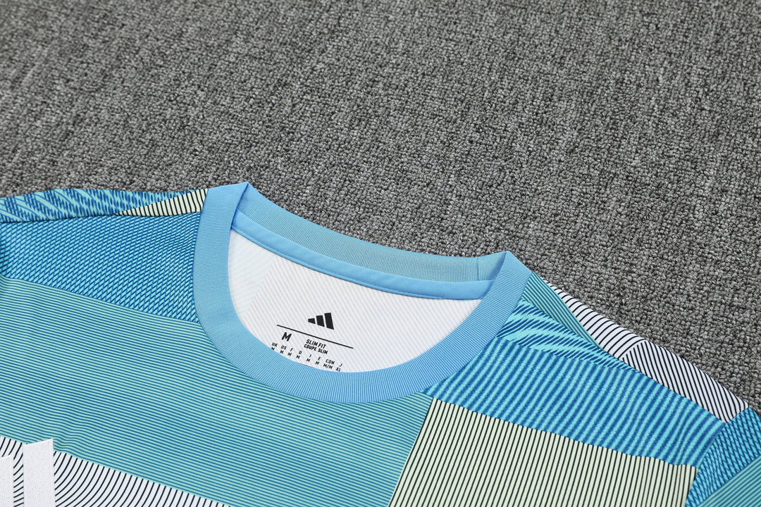 Real Madrid 2025/26 Training Shirt - Turquoise