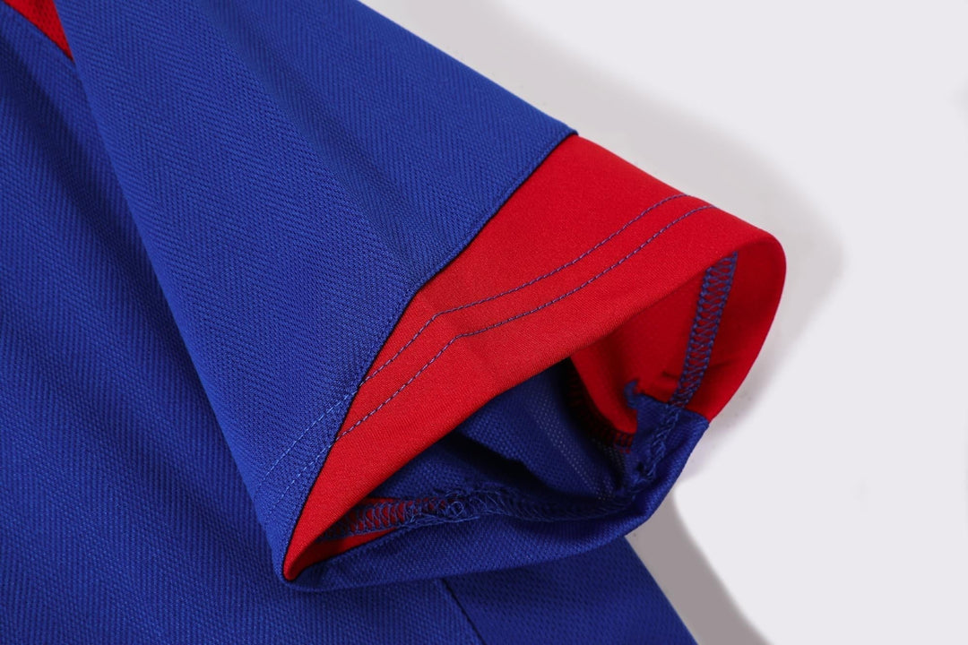 Manchester United 05/06 Away Retro Shirt
