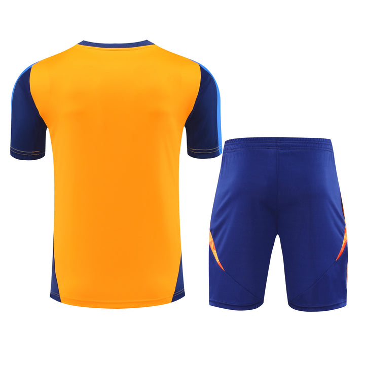 Juventus 2024/25 Training Kit - Orange/Blue